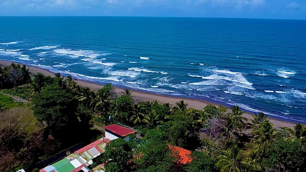 H Et L Apartment Tortuguero Luaran gambar